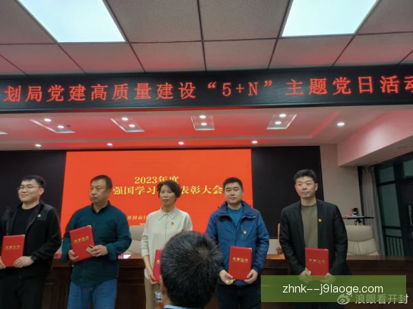 某边锋榜样作用体现，积极训练态度带动全队